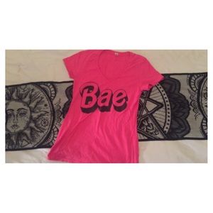 🛍 Bae v neck shirt 🛍